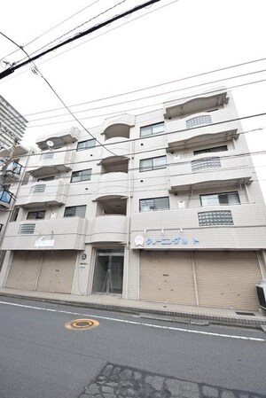 サクセス八日町の物件外観写真